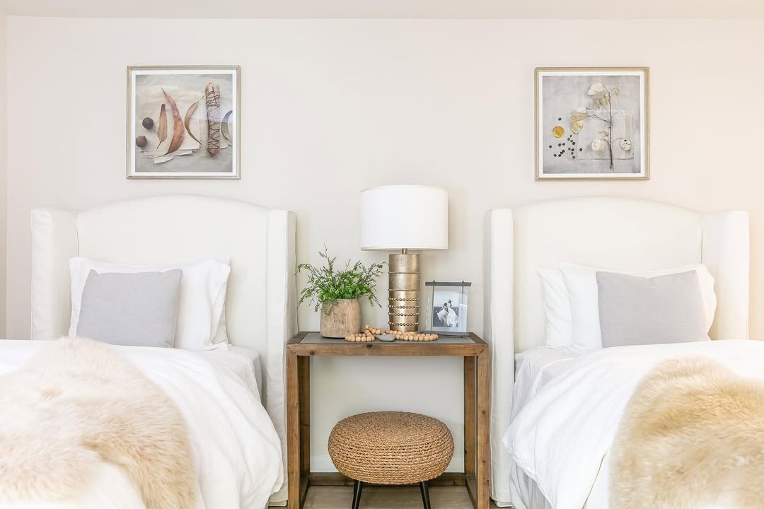 Twin Beds in One Room Ideas