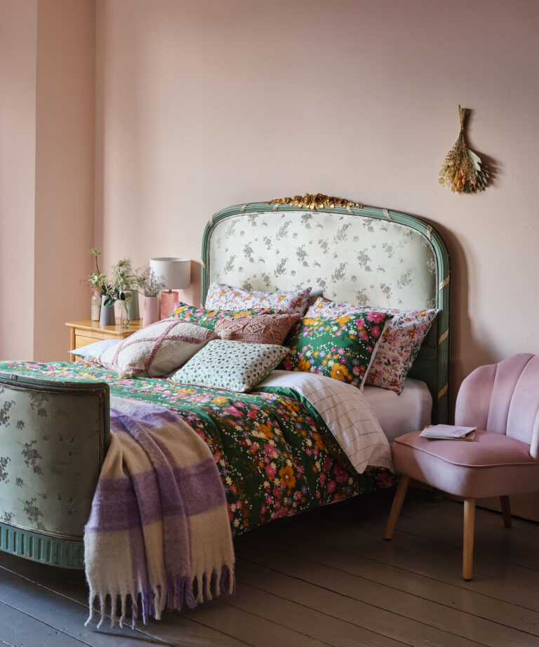 Classy Bedroom Ideas for Women