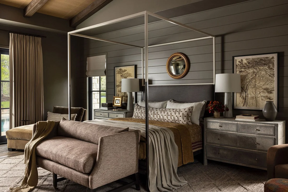 Farmhouse Bedroom Decor