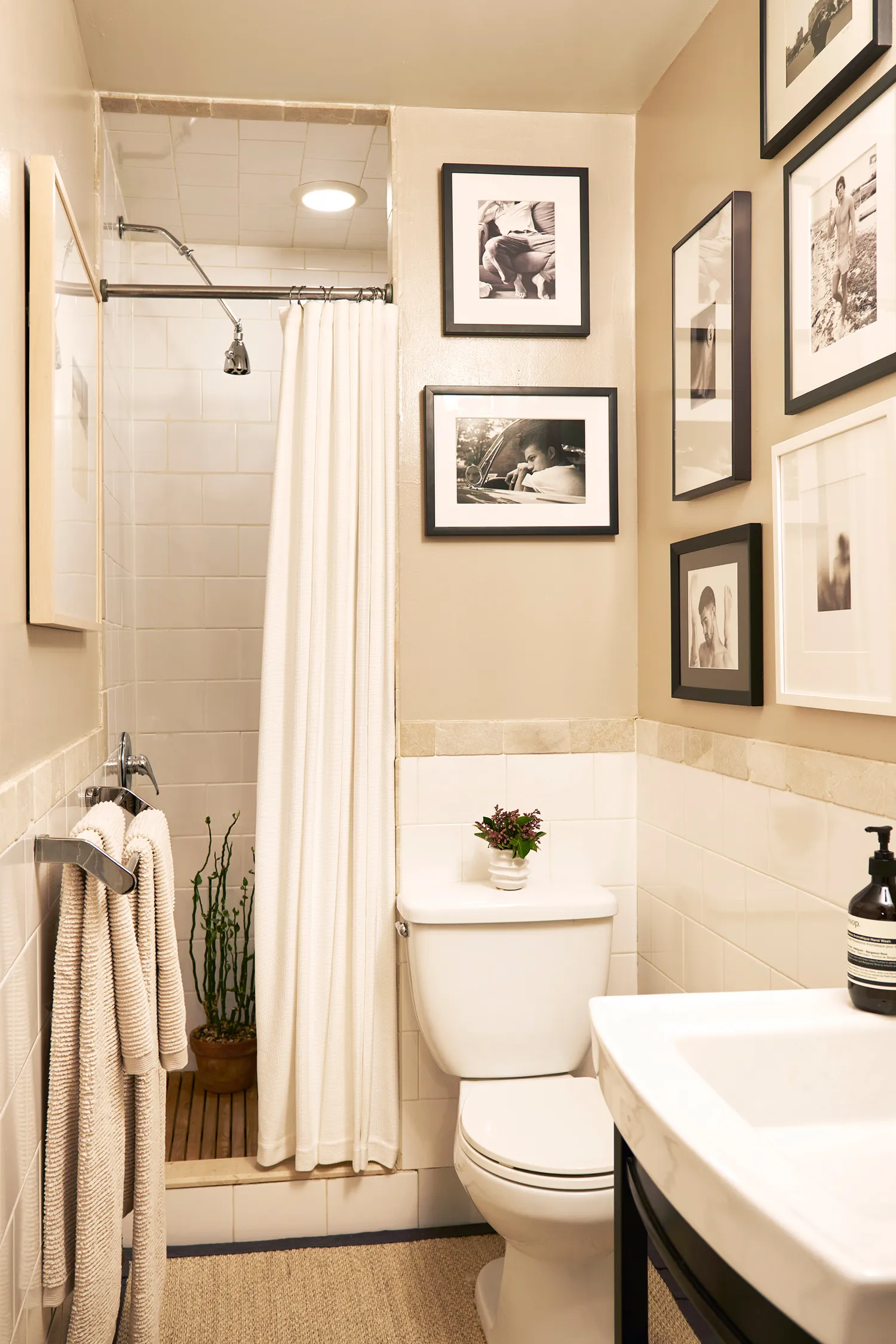 Small Bathroom Interior Ideas