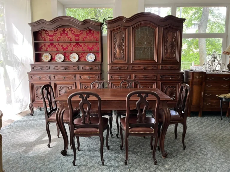 Vintage Dining Room